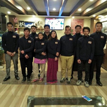 Hotel The Coast Pokhara Exterior foto
